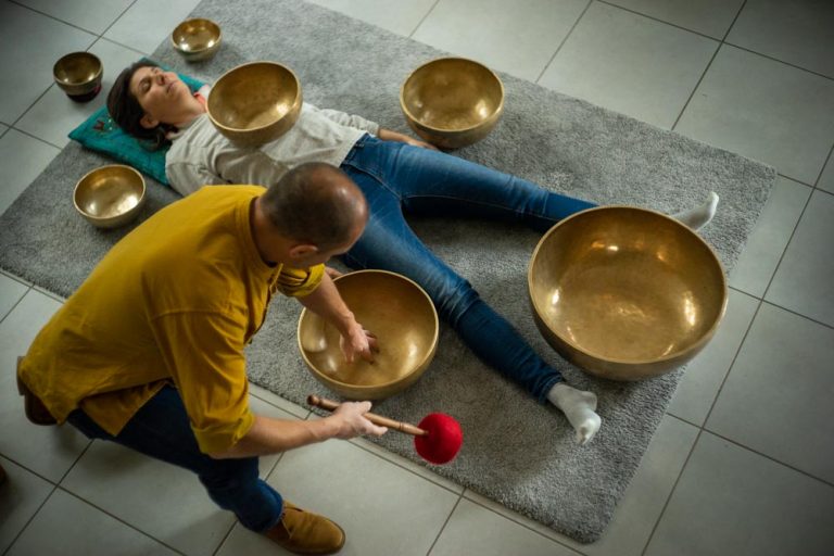sonotherapie soins energetiques yoga chamanisme bol tibetain gong tibetain magnetisme magnetiseur soin therapie