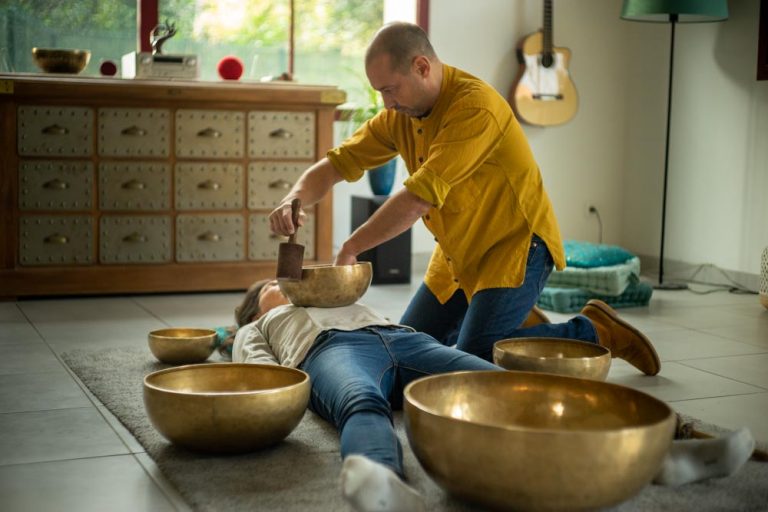 sonotherapie soins energetiques yoga chamanisme bol tibetain gong tibetain magnetisme magnetiseur soin therapie